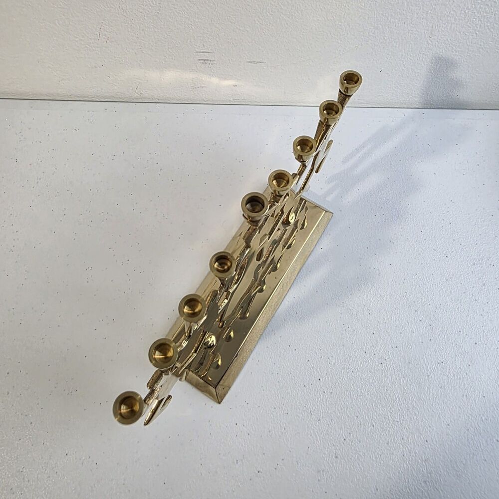 Menorah Dancing Figures Hanukkah Contemporary Artsy Metal Brass MCM India - Picture 5 of 7